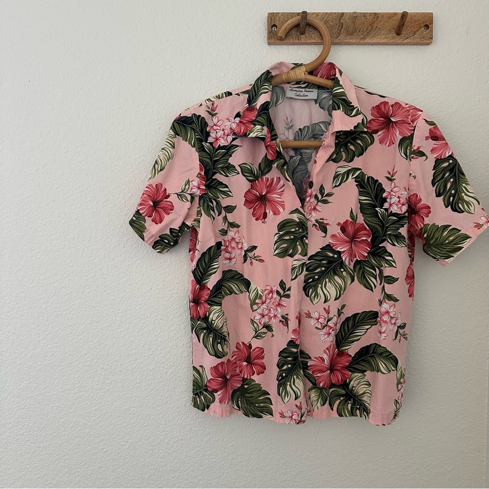 Vintage Pink aloha shirt